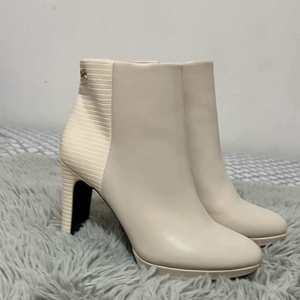 Beautiful Boots from Calvin Klein like New